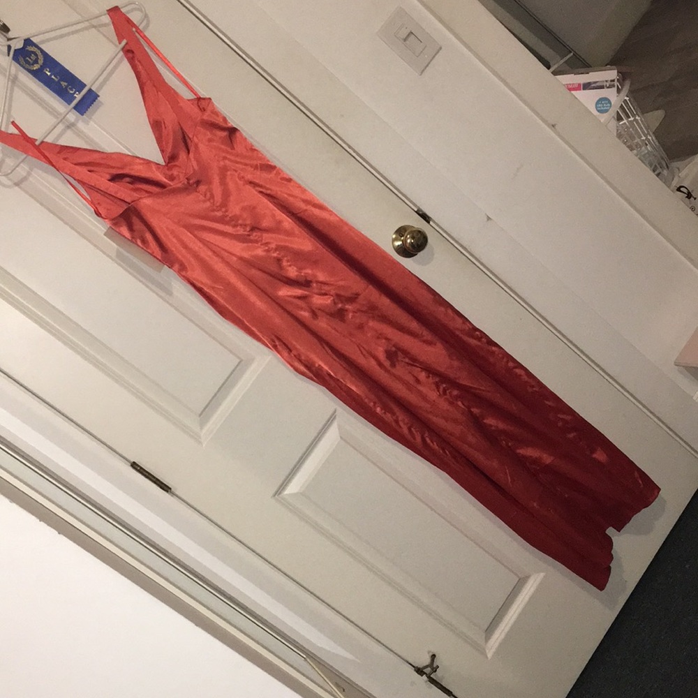Prom Dress - Picture 2 of 3